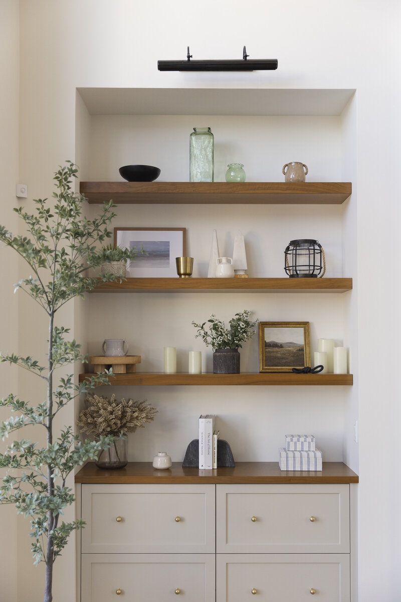 Modern kitchen listing in Braselton, GA ready for showings