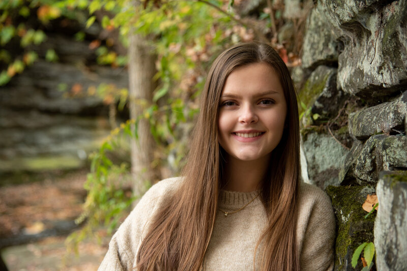 OlmsteadFallsSeniorPhotosDavidFortierRiverParkPositivelyPortraits19