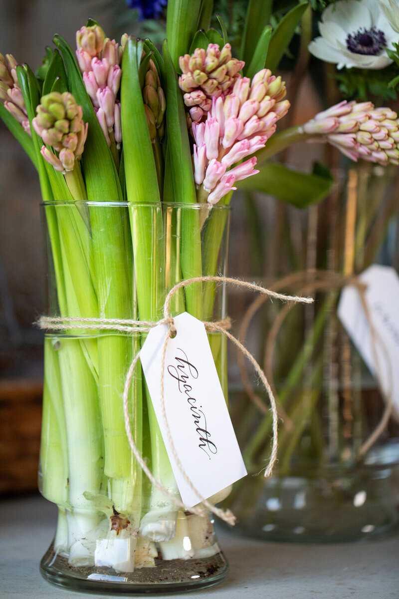ct-calligraphy-custom-flower-tags-editorial-magazine-shoot-nob-hill-jane