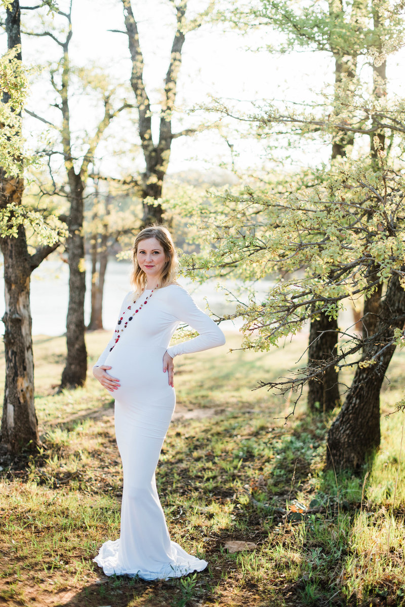 Jodi-Oklahoma-Family-Maternity-Photos-Sew-Trendy-White_Gabby Chapin_Originals_0181