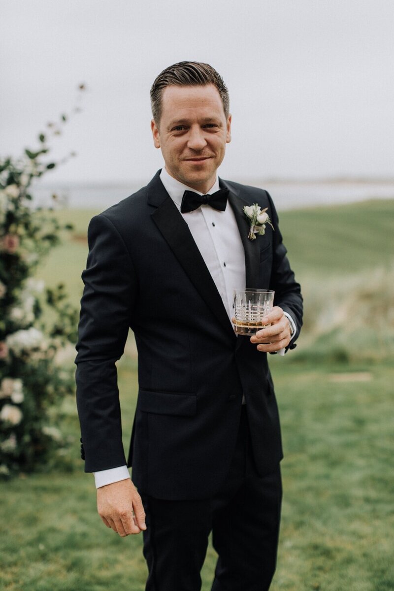 Noelle and Neil - Doonbeg Wedding_0020