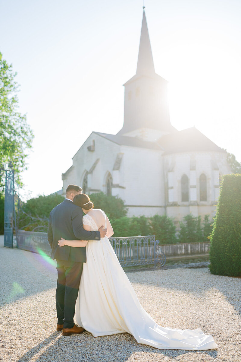 Morgane Ball Photography Chateau de Vitry-la-Ville Lovely Instants wedding planner Flexprod Bertacchi traiteur
