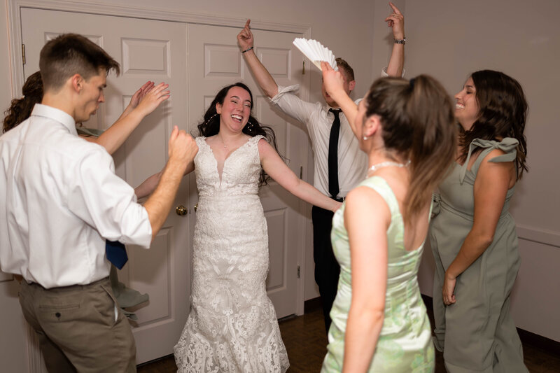 80-K&M - Grand Ledge Opera House Wedding - Mariah Kasten Photo