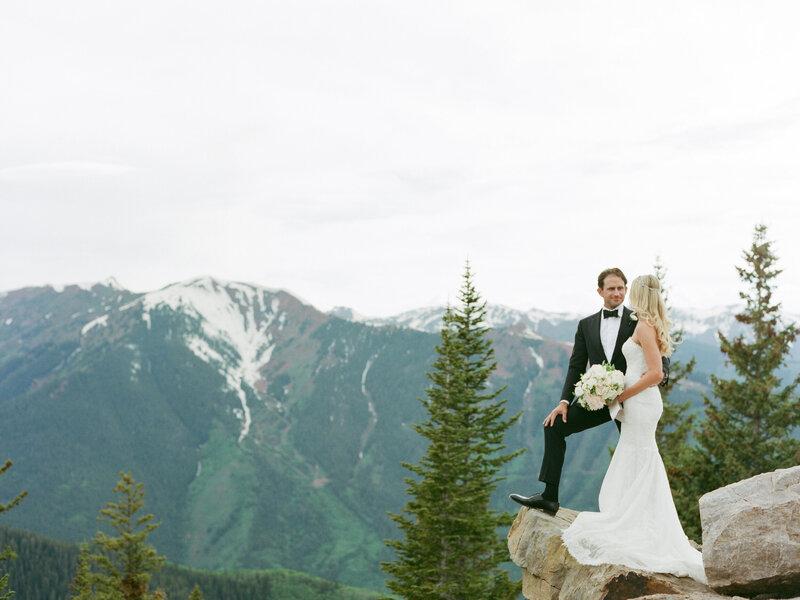 Bride and groom pictures at The Little Nell, planning by Julian Leaver Events