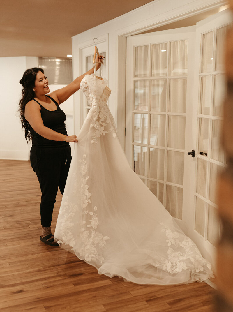 TheAvenueRoom_Wedding_Saskatoon_KaylaCassidyPhotography-4