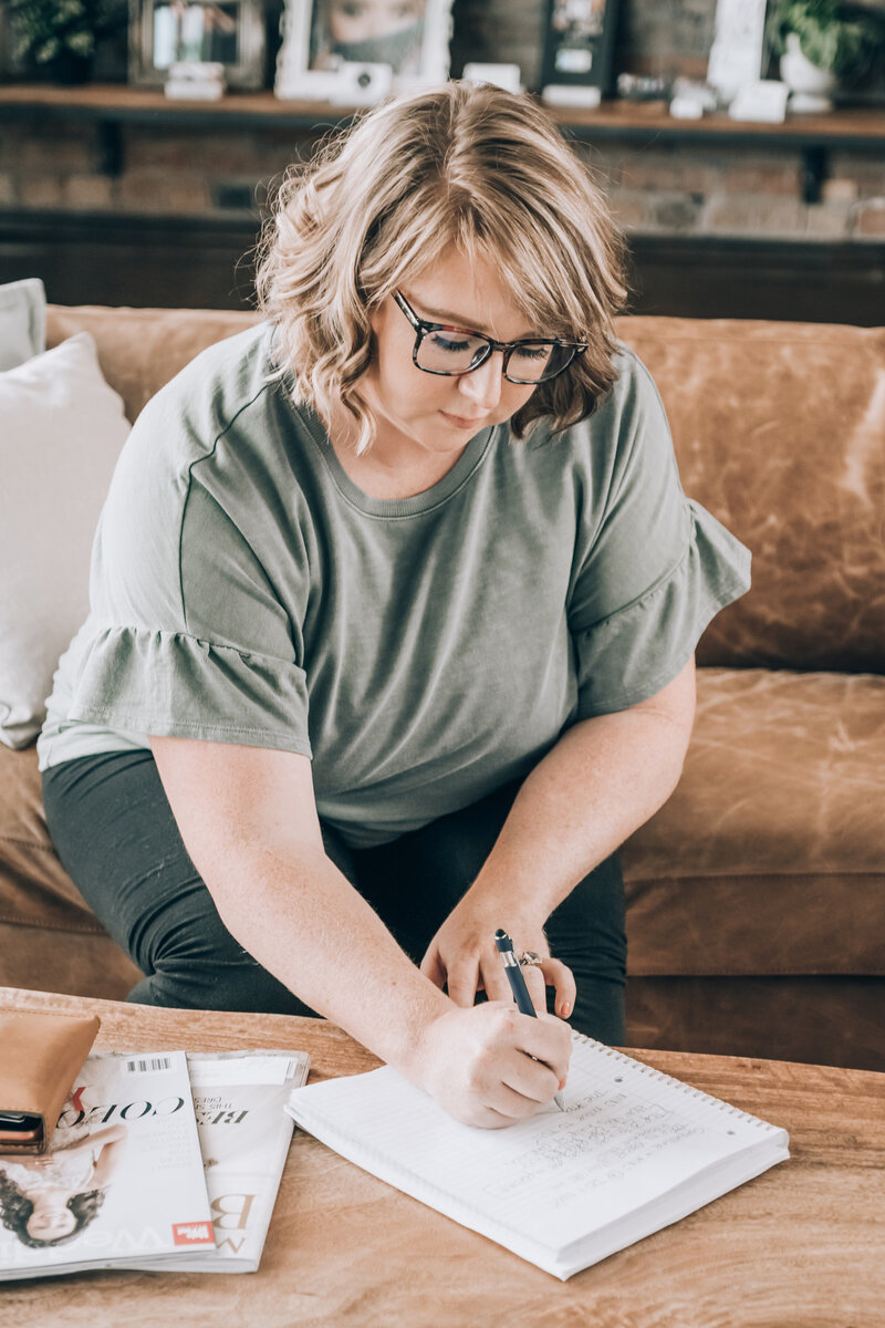 Ashley Ebert, creator of Empire with Ease to help grow your wedding business