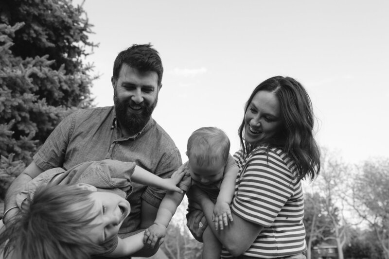Sioux Falls Family Photographer, McKennan Park Sioux Falls South Dakota-03