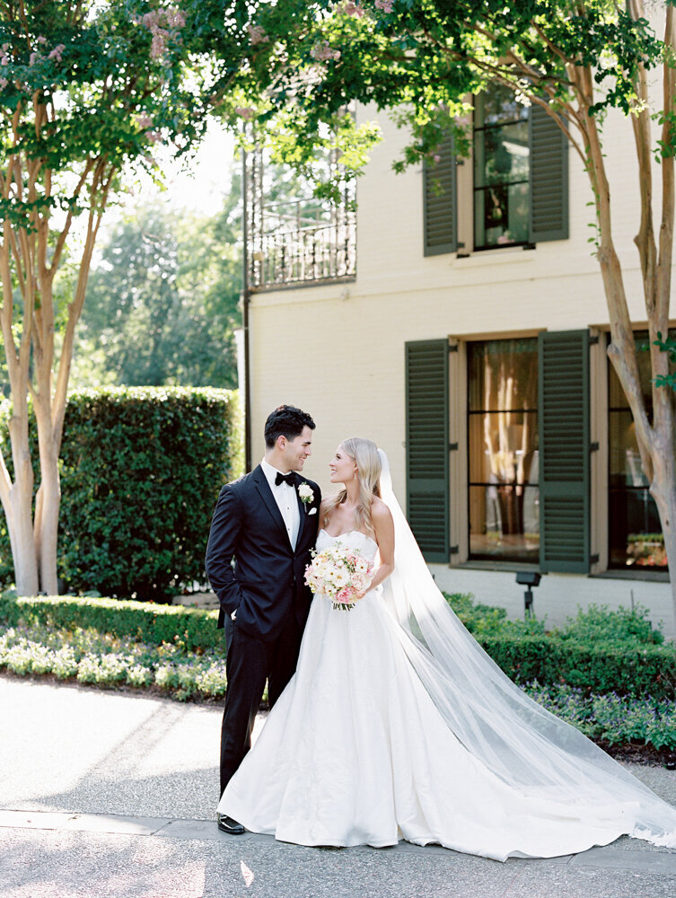 Top Austin Wedding Photographer-357