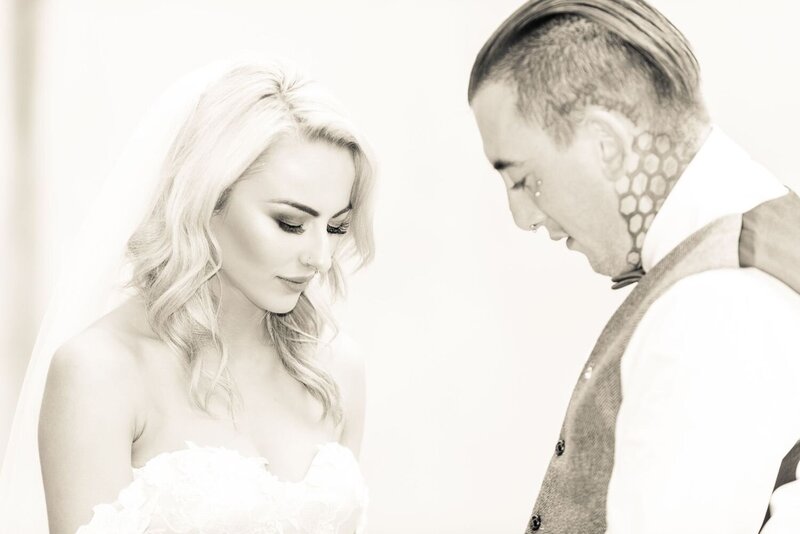 affordable wedding photographer for your wedding day in Sydney