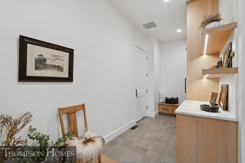 Thompson-Homes-Chateau-Moderne-Meridian-Custom-Home-Builder-112