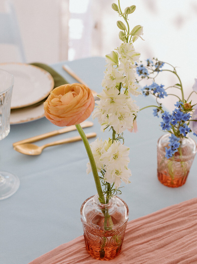 bud-vase-wedding-flowers-flora-pacifica