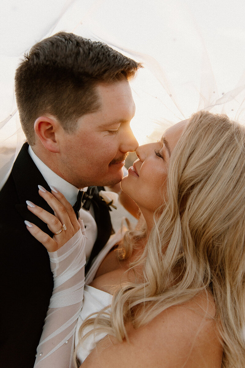 kelsey-kohl-wedding-preview-taylorraephotofilm-125