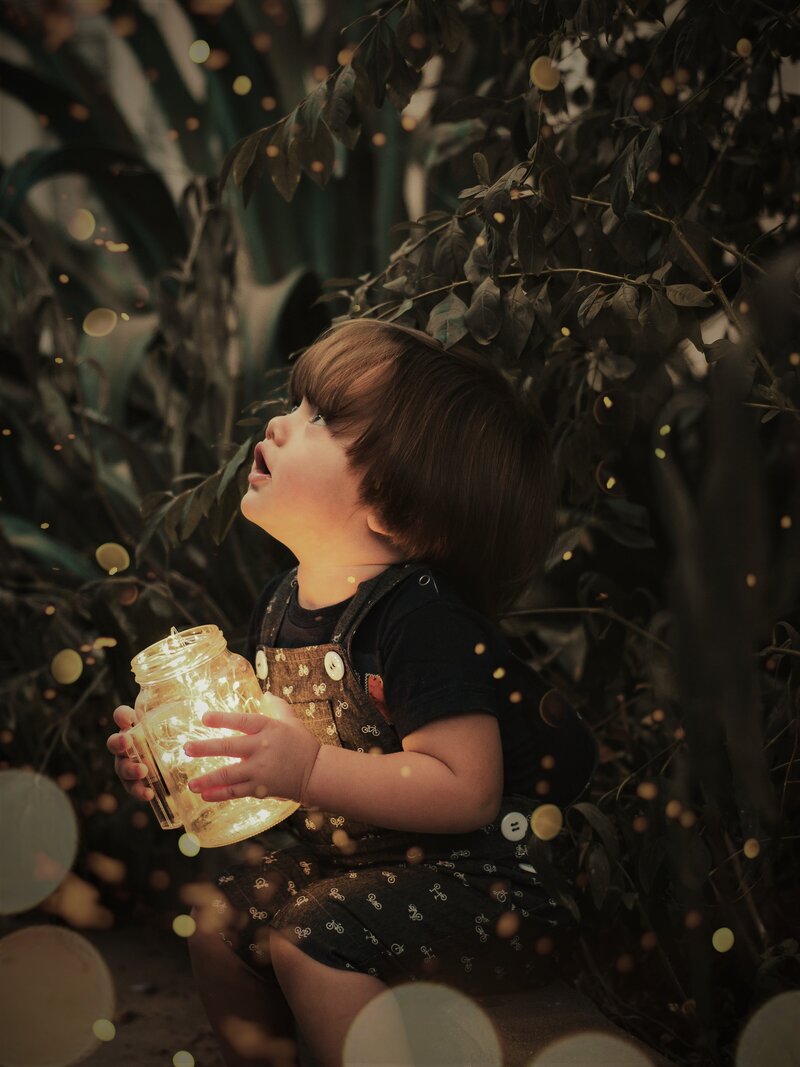 kid with fireflies (2)