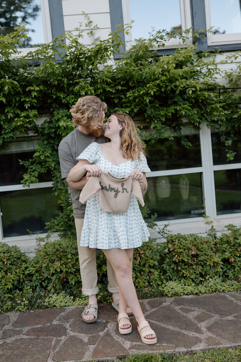 BabyHAnnouncement-LizzieHillardPhotography-15