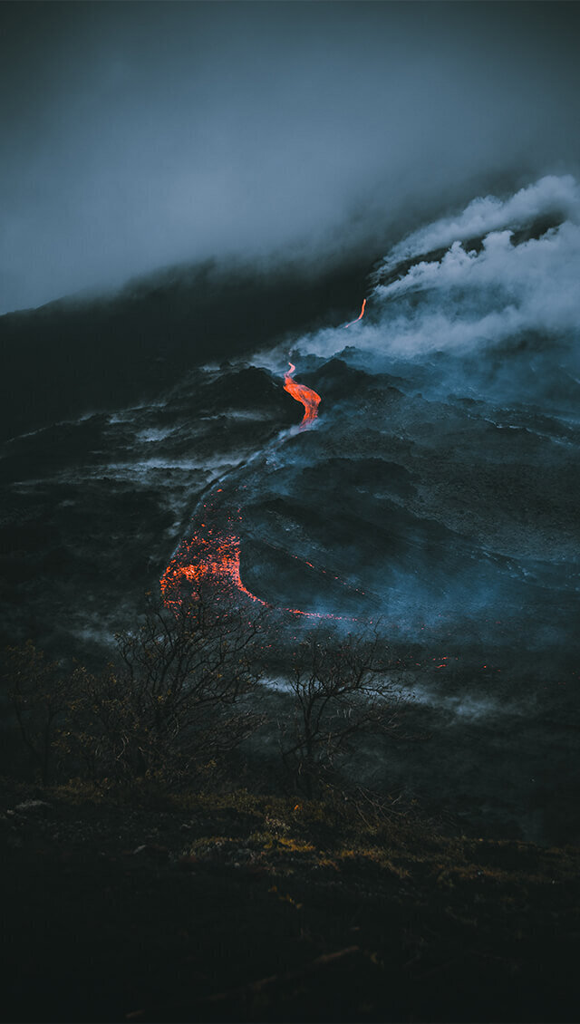 acatenango-hike-guatemala-lava-trails-tours-fuego-volcan-jeferson-argueta-pacaya