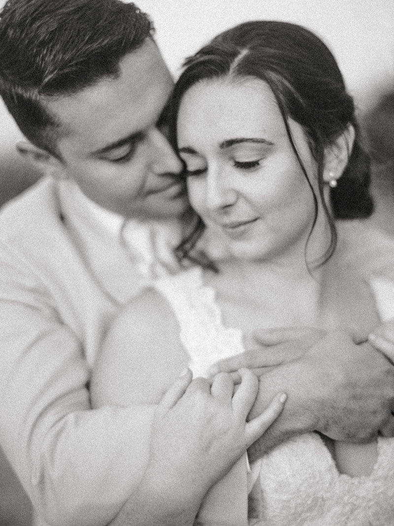 Dana + Nick Sneaks-1022