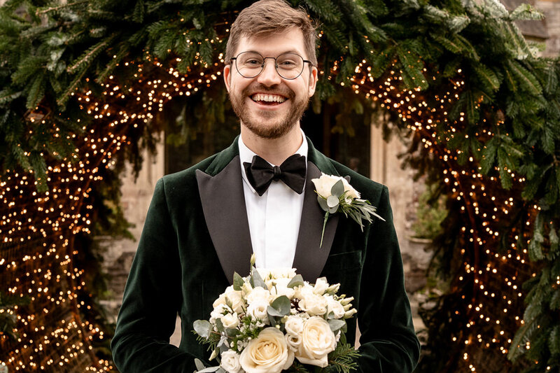edited-grooms-bouquet-best-hampshire-wedding-photography-117 copy