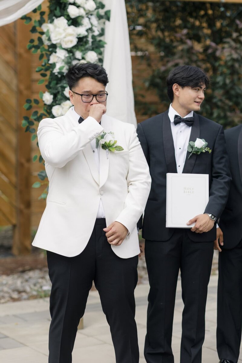 Timeless Tales Creatives - Elegant Filipino Wedding in Edmonton Alberta at the Grand Imperial Wedding Venue (60)