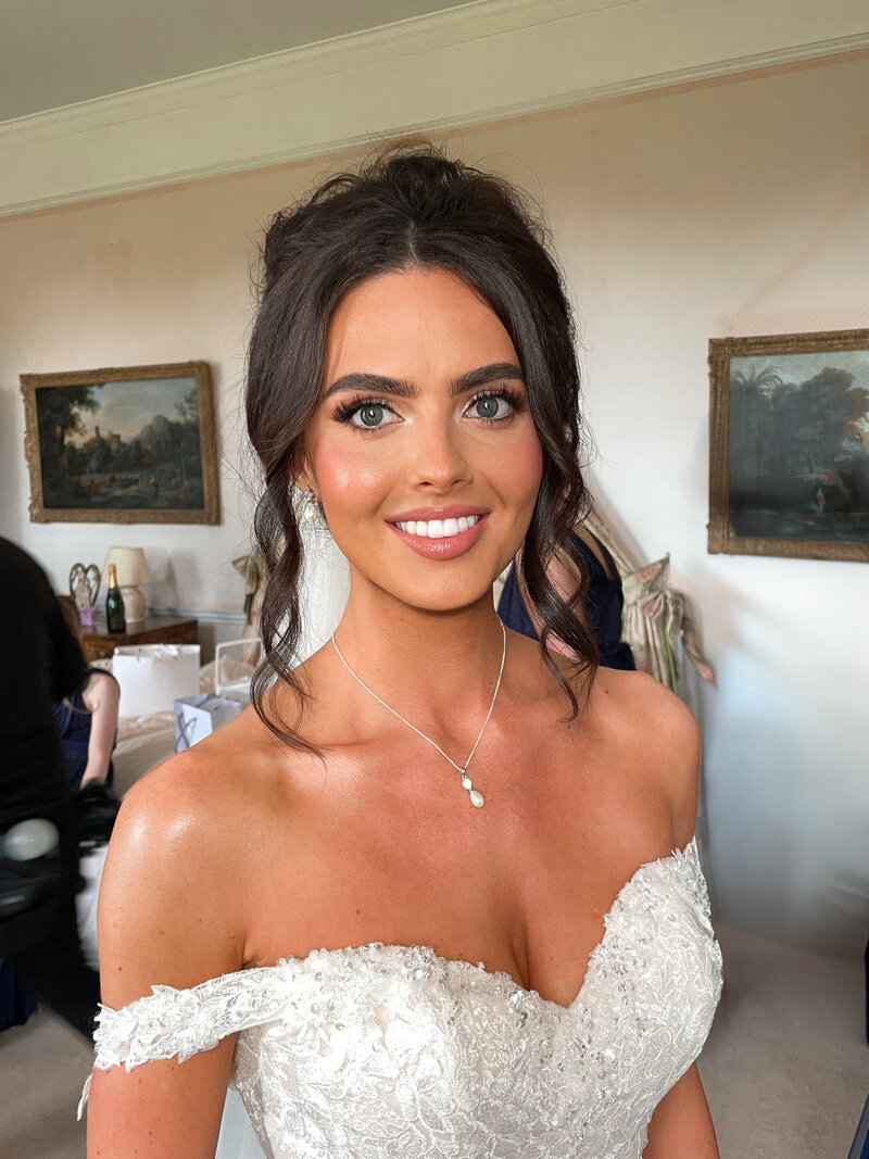 glamorous-bride-makeup-abby-kaye-yorkshire