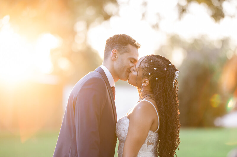 Golden-hour-couple-photography