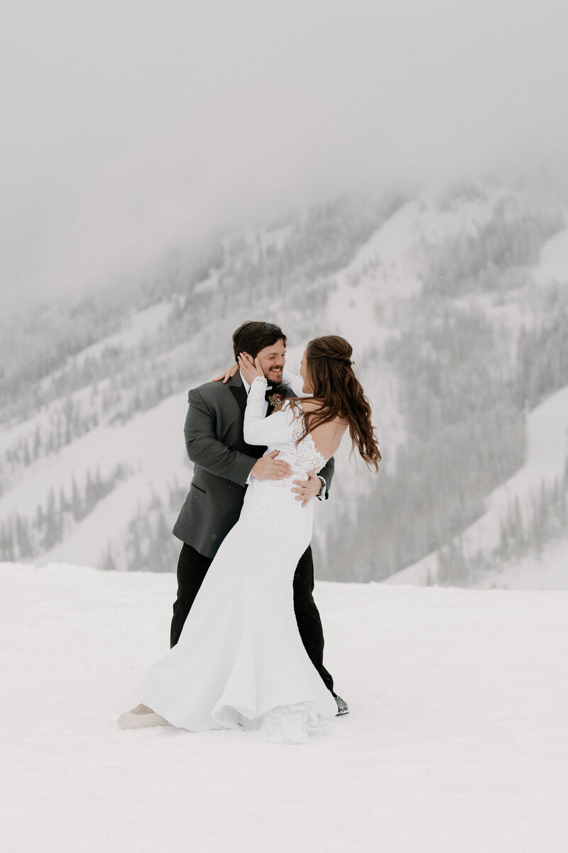Caitlin-Grace-Aspen-Wedding-Photographer-Destination-Wedding-Photographer-Maui-Photos--Wedding-080