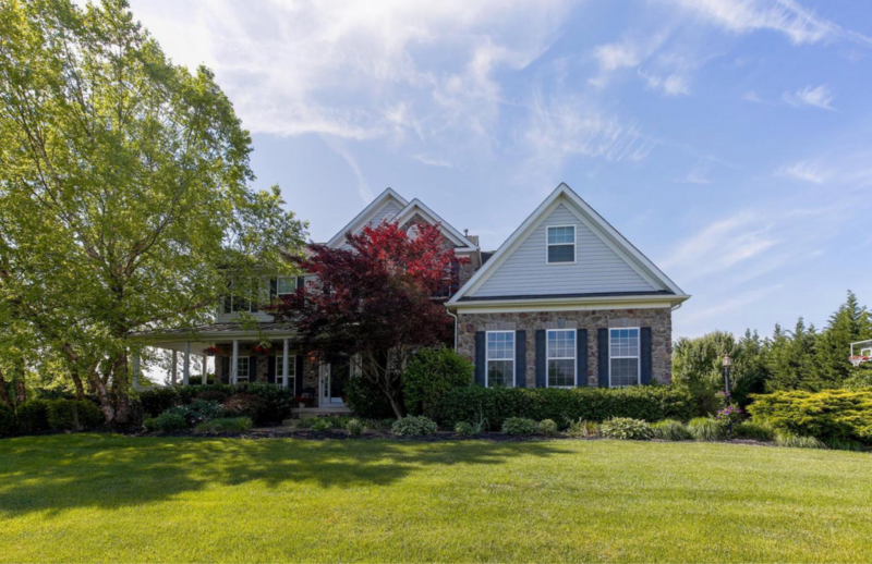 Maryland home for sale with large front yard