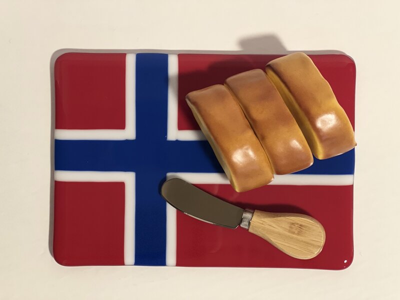 Candida Deree - Norwegian Flag Cheese board