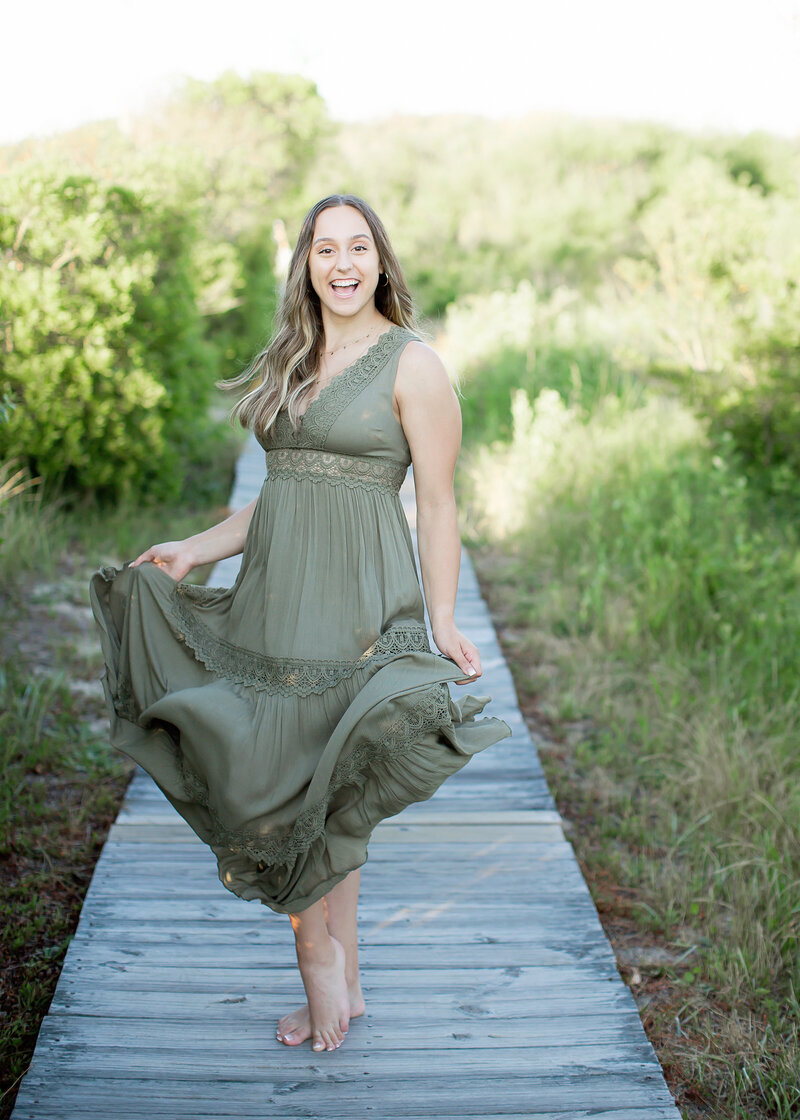 Trisha Sheehan is a  Chesapeake, VA newborn and senior photographer who specializes in capturing the special moments of your growing baby from birth to graduation day.