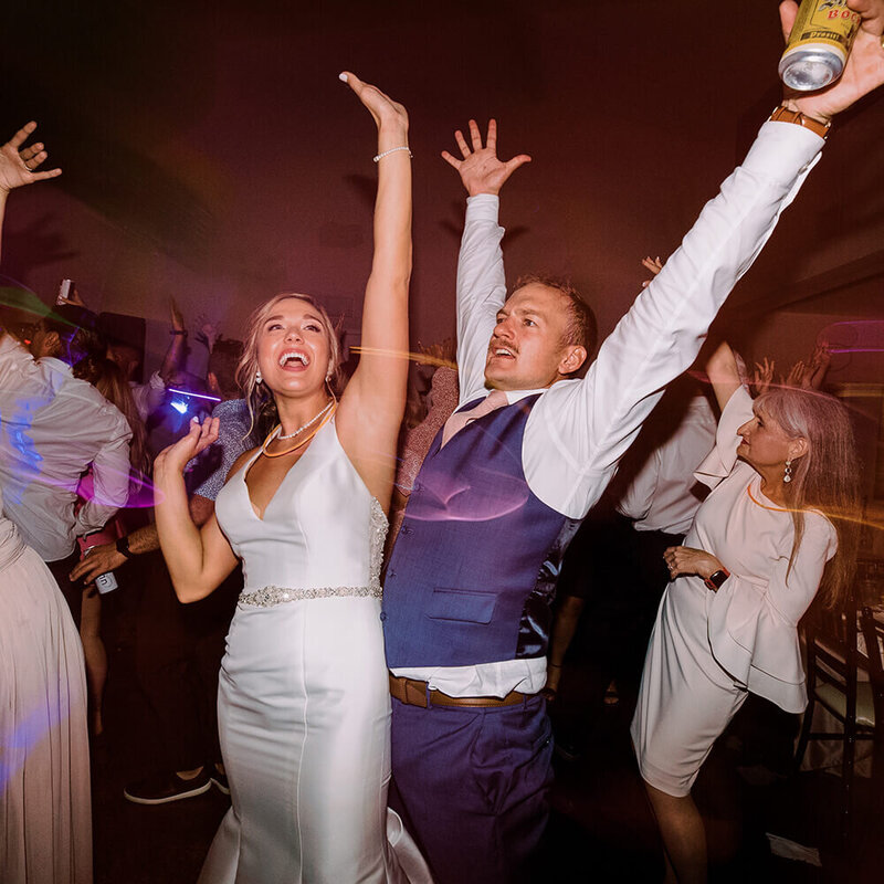 fun-reception-couple-dance-photos