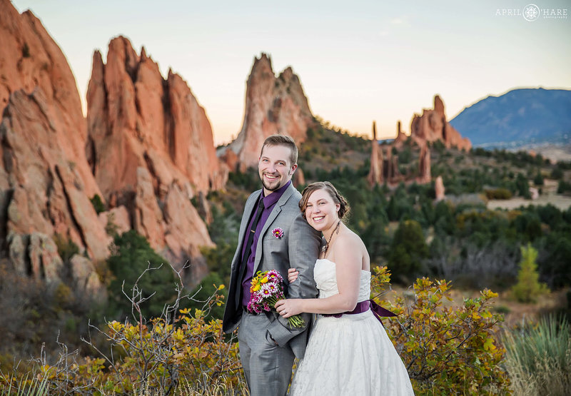 Beautiful Garden of the Gods wedding photo from Autumn in Colorado Springs