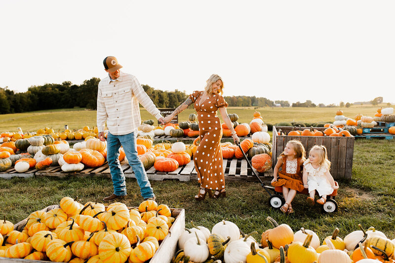 Virginia-Waynesboro-Harrisonburg-Mt-Crawford-Wedding-Engagement-Proposal-Photographer-Staunton-Harrisonburg-Lexington-Timeless-Best-Professional-Mountain