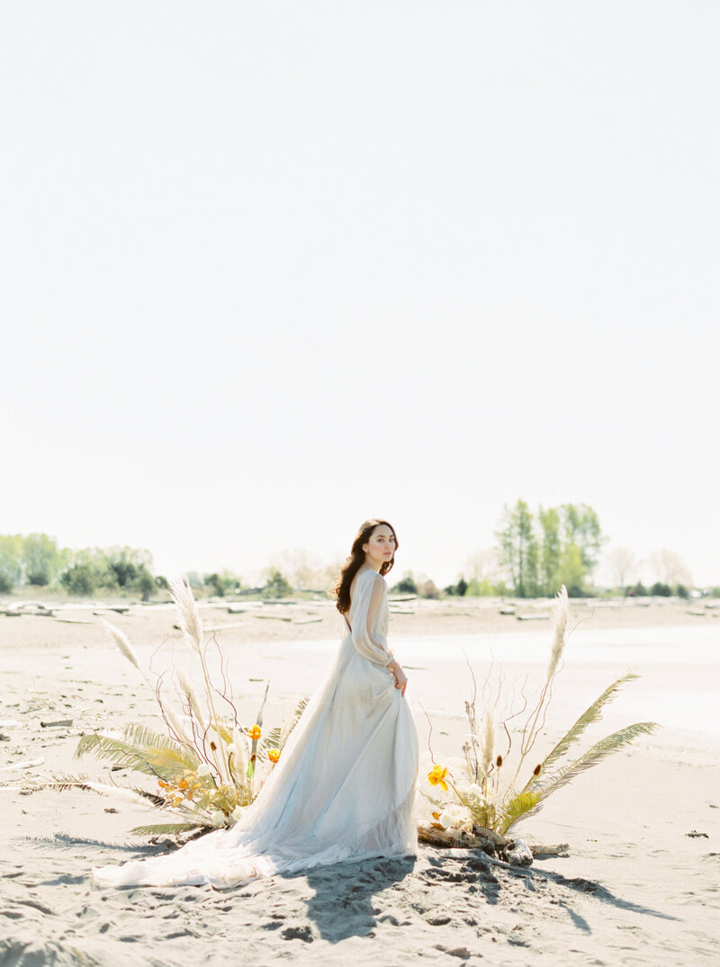 Bare_Beach_Wedding_Ideas_06