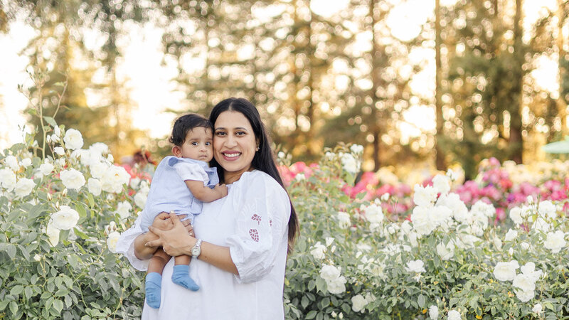 mom-baby-golden-hour-rose-garden-photoshoot