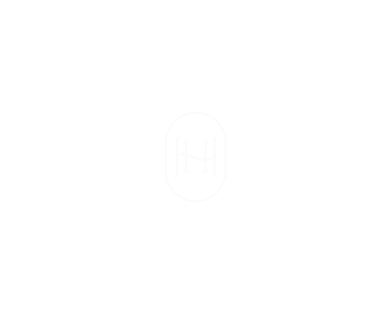 halleigh-hill-round -logo-white