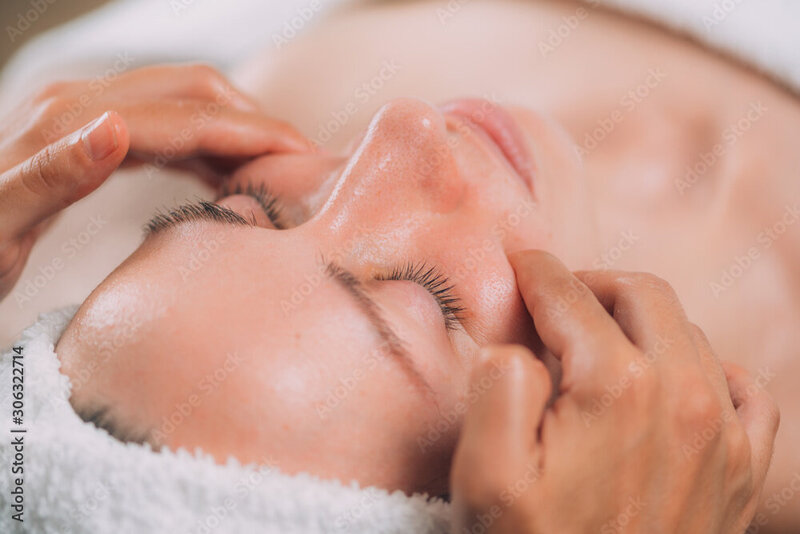 Massage facial Kobido