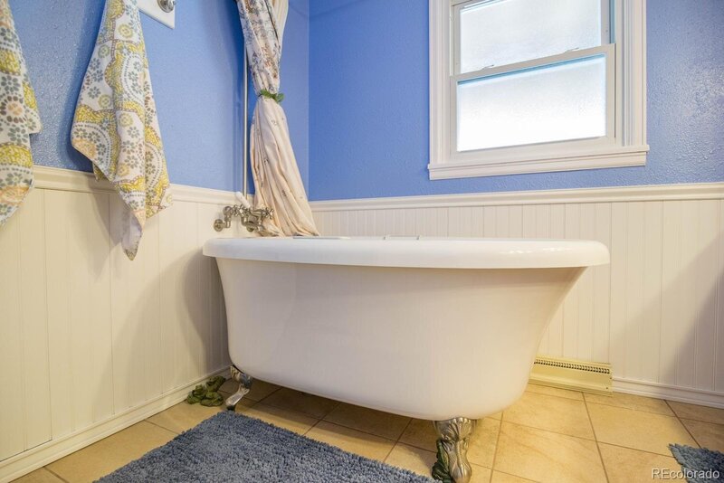 easley master bath