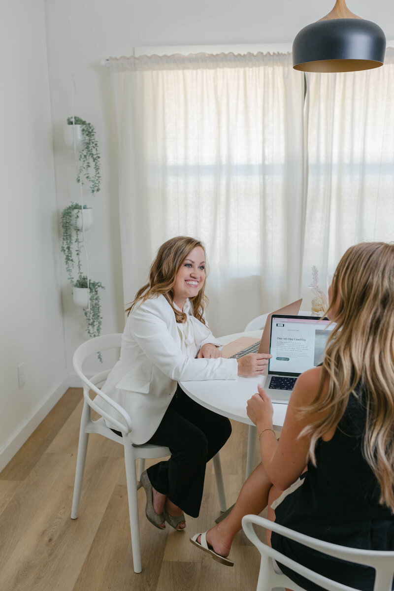 Female mindset and business coach helping women build their business