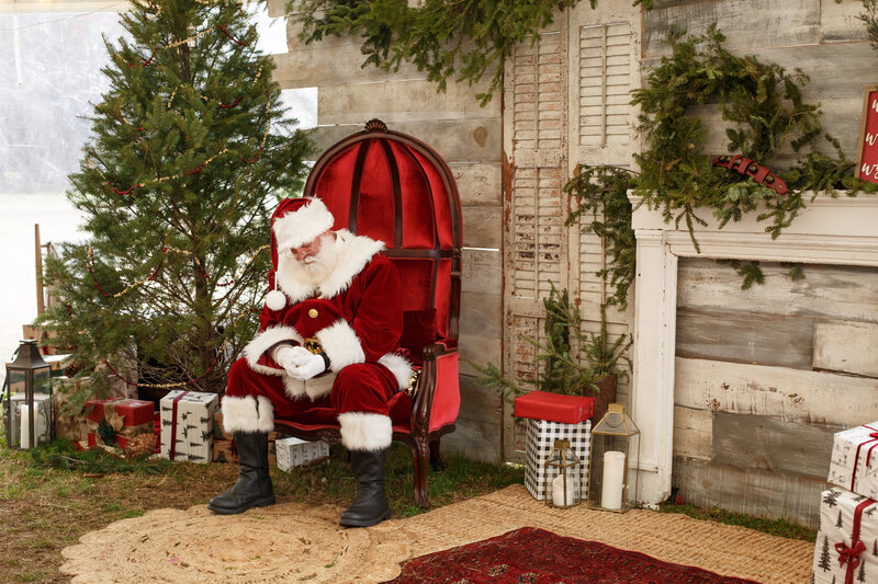 22.12.10_AcresatMagnolia_Christmas2022-11