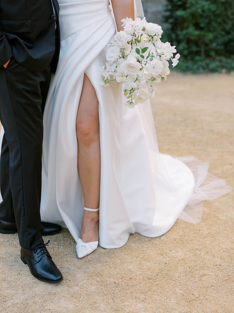 Vaucluse House Luxury Garden Sydney CBD Wedding Venue by Fine Art Film Destination Wedding Photographer Sheri McMahon-82