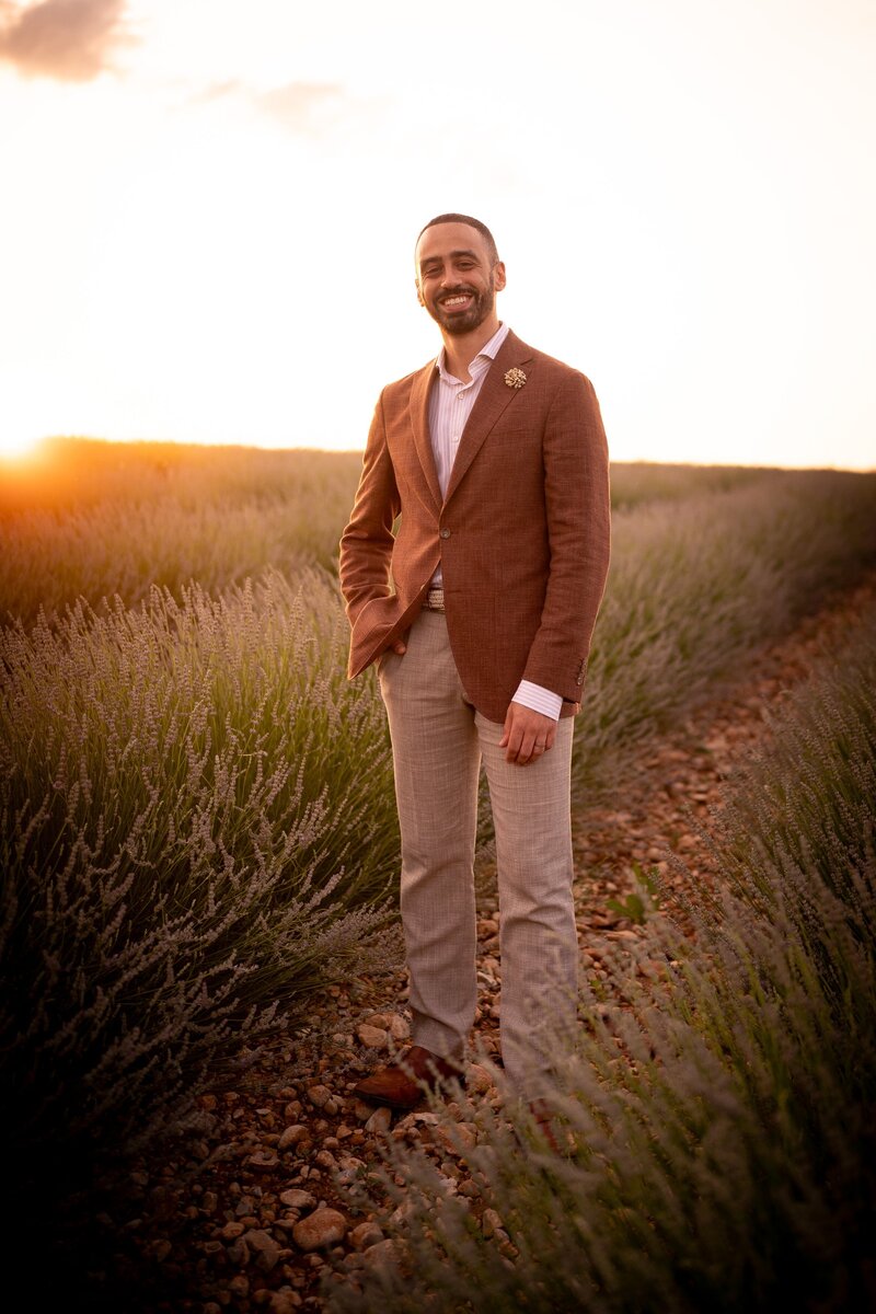 family, photoshoot, valensole, poppies, lavender, photographer, provence