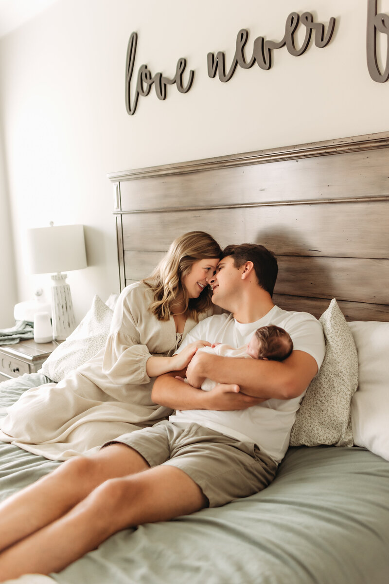 lifestyle nashville newborn photographer6