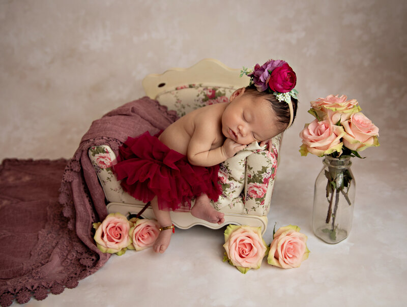 San Antonio baby newborn photography studio lifestyle newborn photographer luxury photo studio wraps outfits posing twin newborns