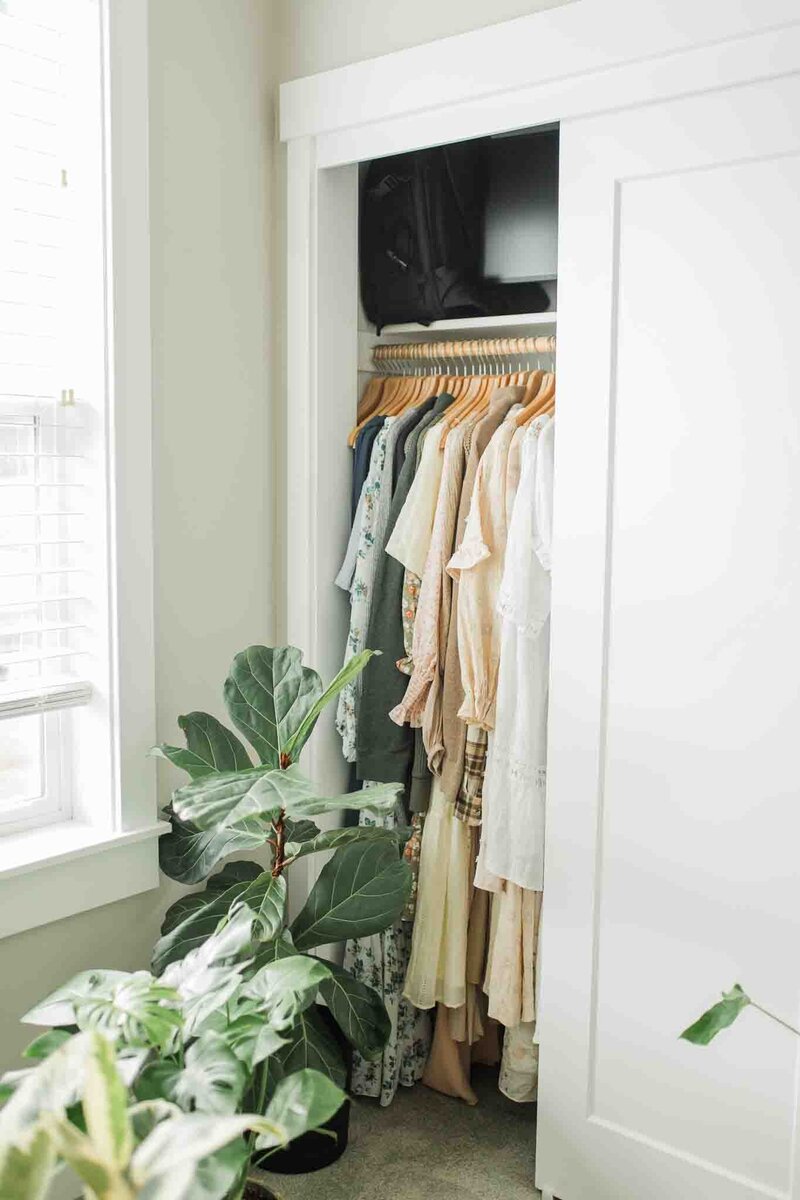 Lena Sophia Photo Client Closet and Wardrobe for family and newborn photos-4377-2