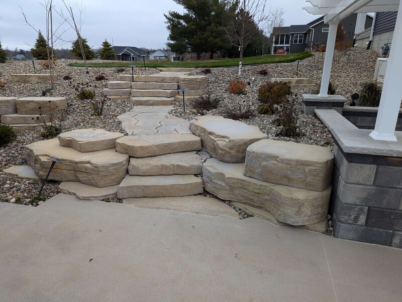 Cedar-Rapids-Iowa-landscaping-lawn-care-treatments-_20241125_172044347