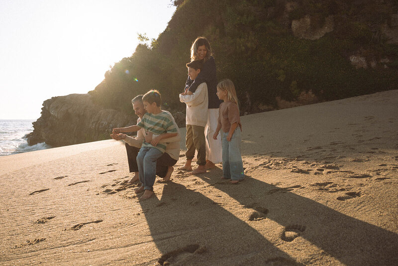 family golden hour summer photos at laguna beach