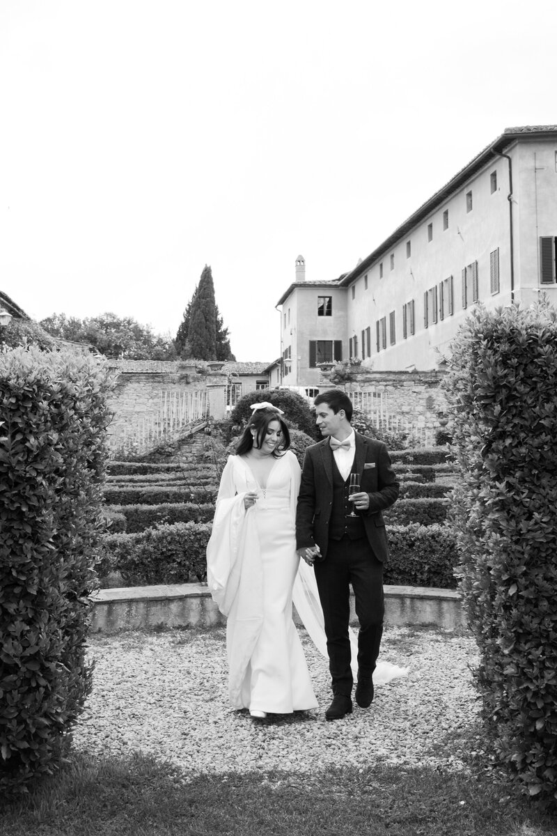 Sheri McMahon - Villa Catignano Tuscany Siena Italy by Fine Art Film Destination Wedding Photographer Sheri McMahon-77