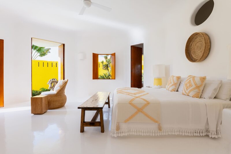 04-2-2-Sol-de-Oriente-Luxury-Villa-Careyes-Mexico-8164-Bedroom-8164