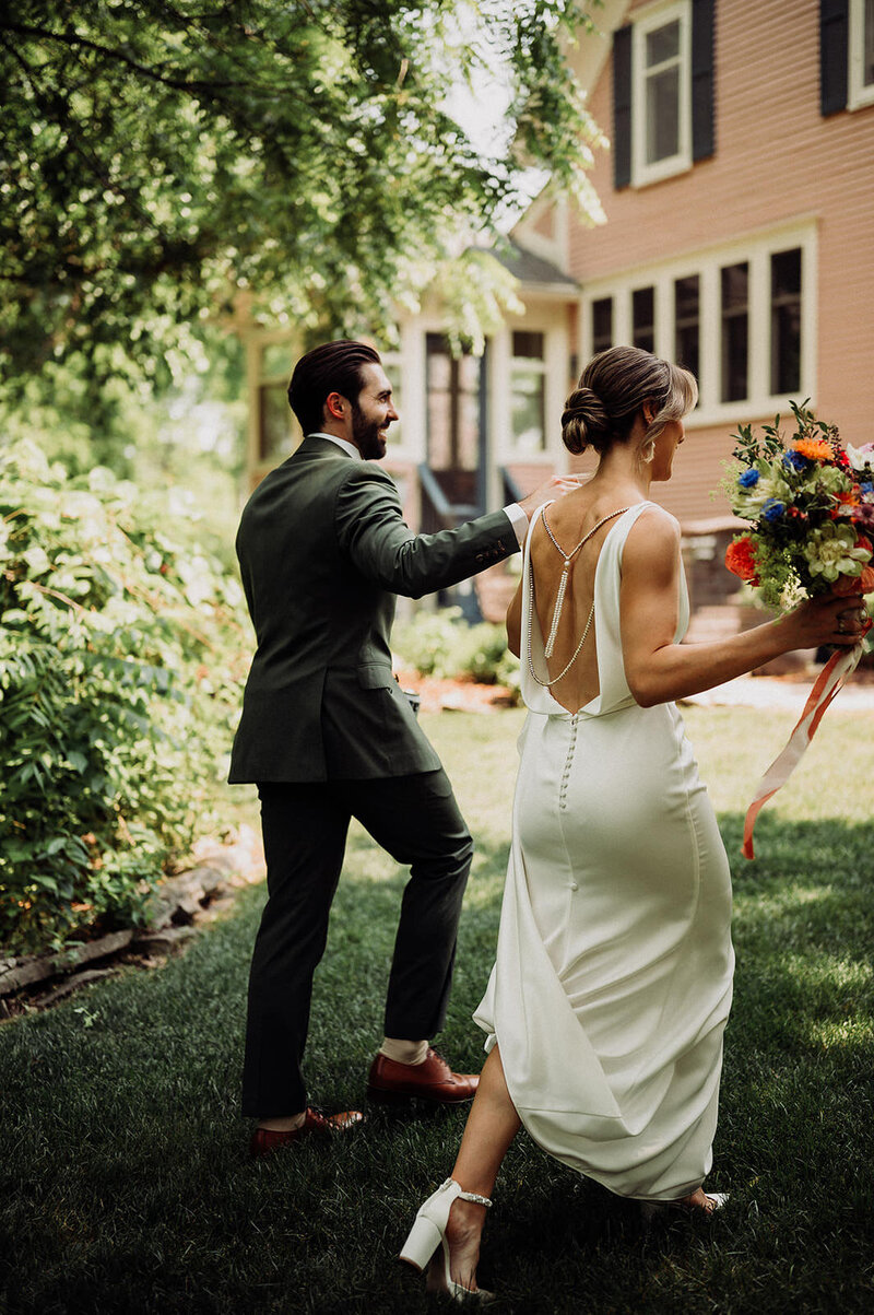 Burlington, Wisconsin wedding photographerMara_FirstLook_0296