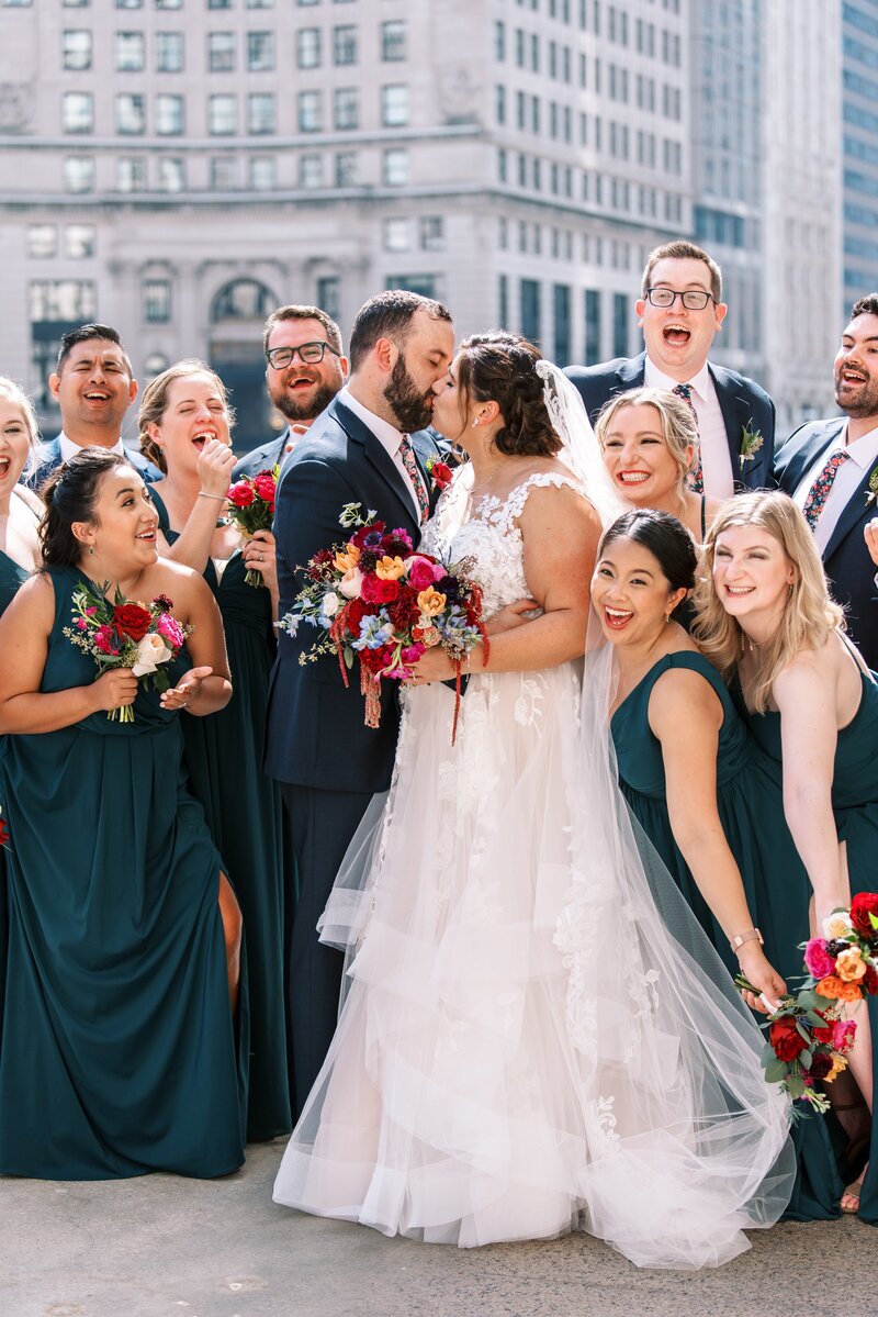 Chicago-IL-Wrigley-Building-early-fall-wedding