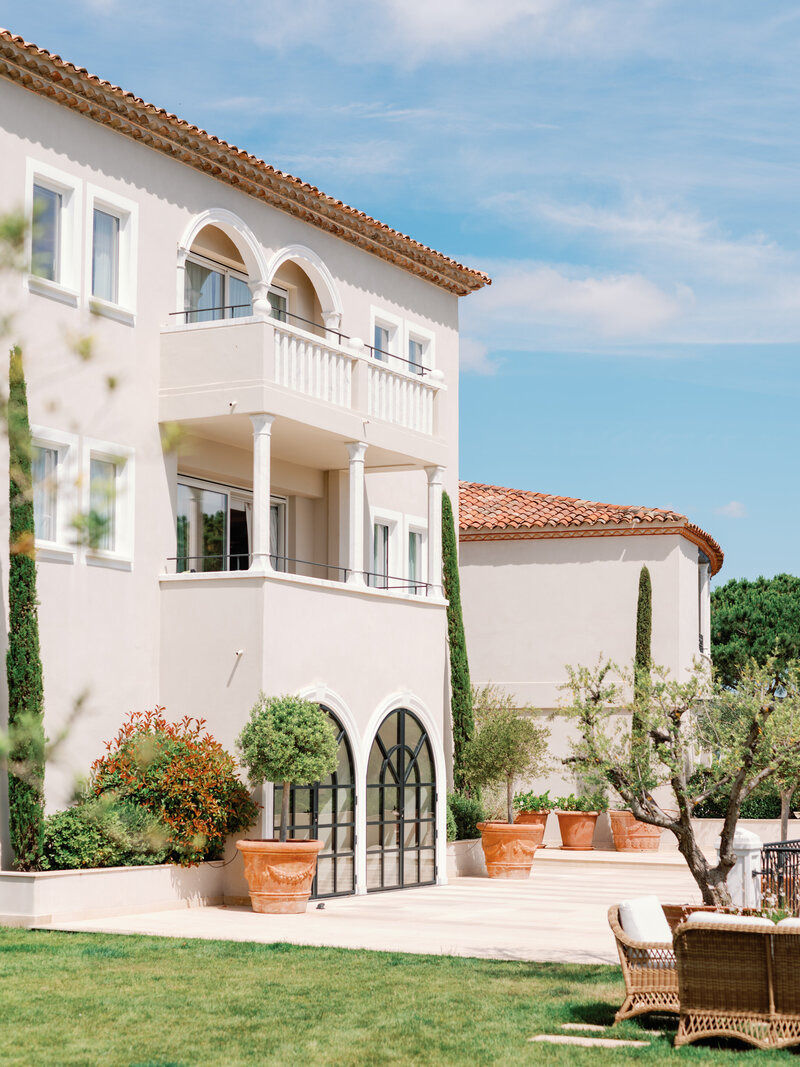 Architecture of the Château de la Messardière, St Tropez sunny day